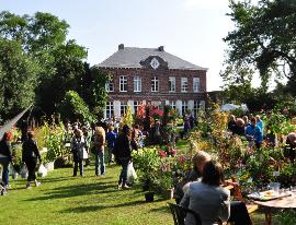 Tuinbeurscelleswoonhuisveelvolk